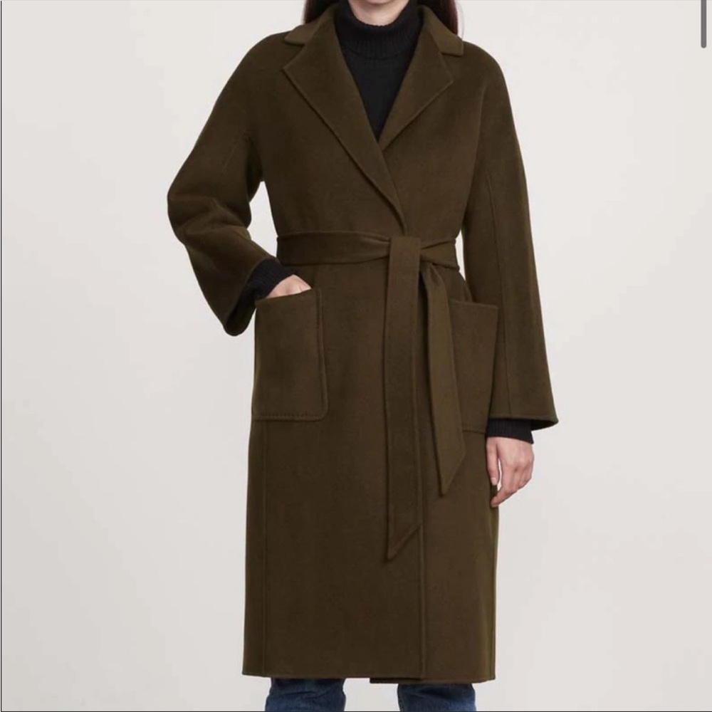 The Curated - Classic Coat in Moss Green